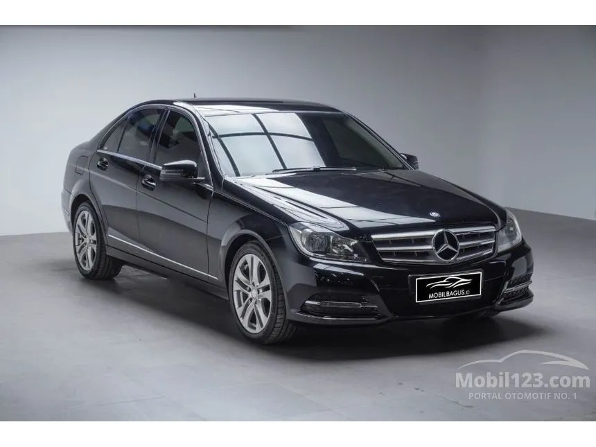 2014 Mercedes-Benz C200 CGI Sedan