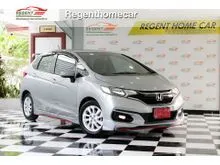2019 Honda JAZZ 1.5 (ปี 14-22) V Hatchback