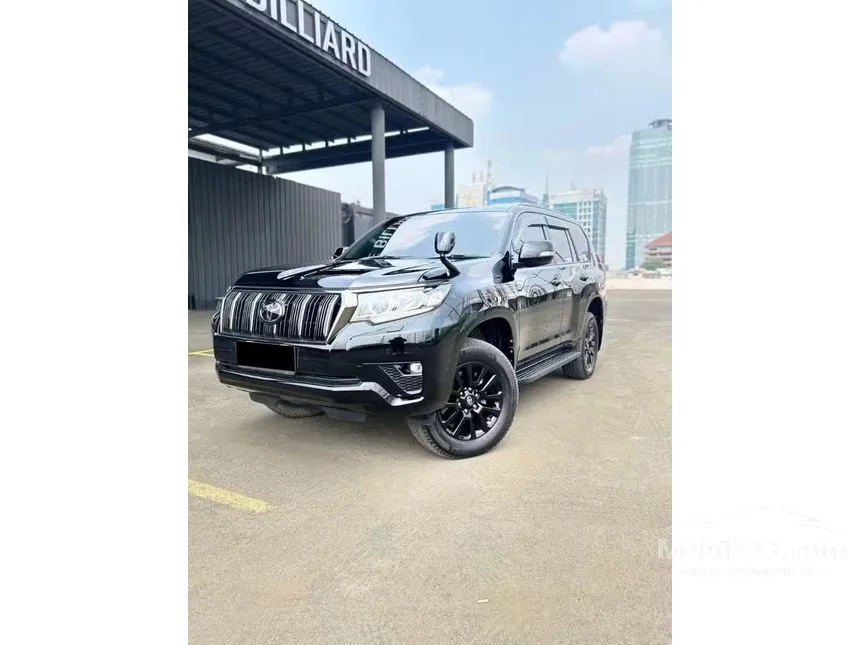 2021 Toyota Land Cruiser Prado TX SUV