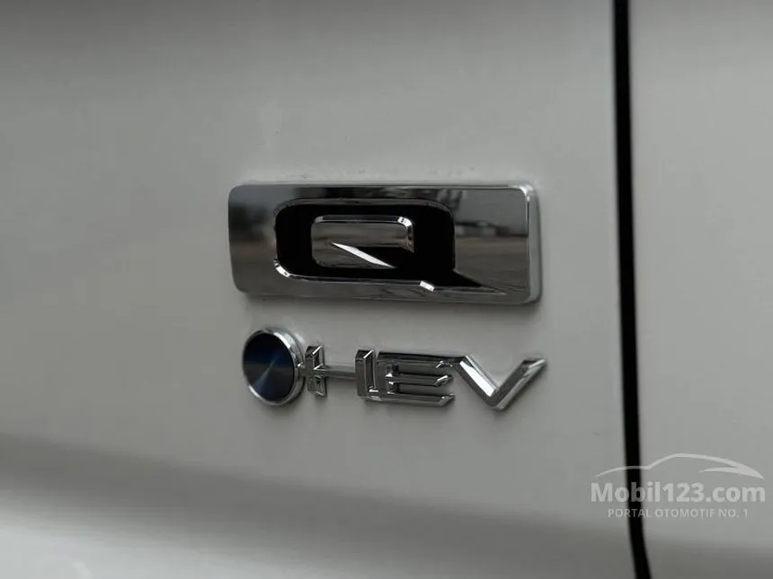 2025 Toyota Kijang Innova Zenix Q HV TSS Modellista (Premium Color) MPV
