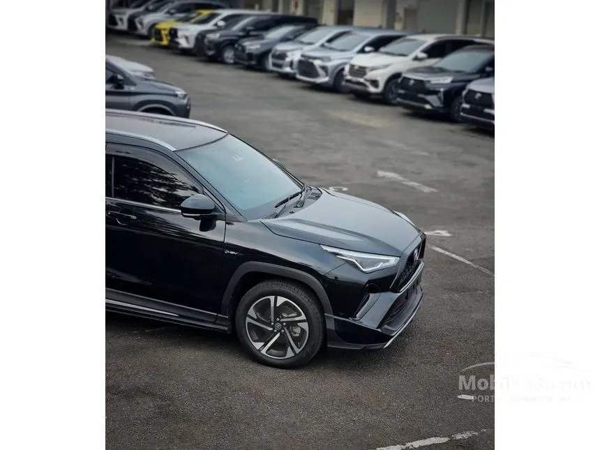 2026 Toyota Yaris Cross S (Premium Colour) SUV