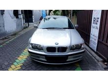 2000 BMW 318i 1.8 1.8 Sedan