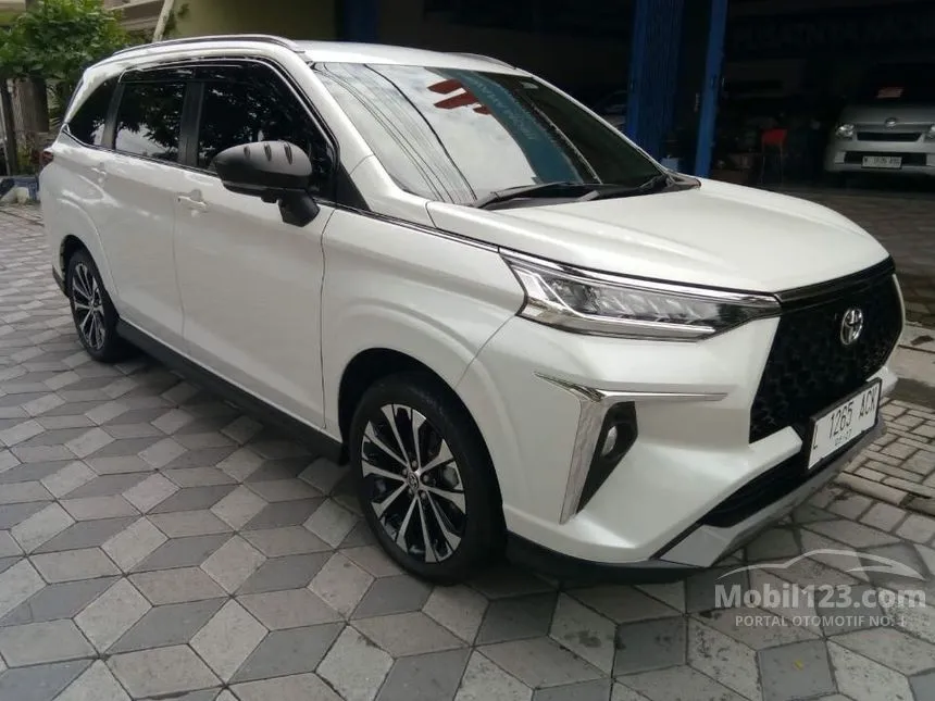 Jual Mobil Toyota Veloz 2021 Q 1.5 di Jawa Timur Automatic Wagon Putih Rp 260.000.000