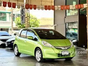 2015 Honda JAZZ 1.3 (ปี 08-14) Hybrid Hatchback