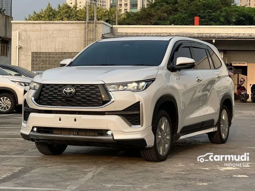 2025 Toyota Kijang Innova Zenix Q HV TSS ( Premium Color) MPV