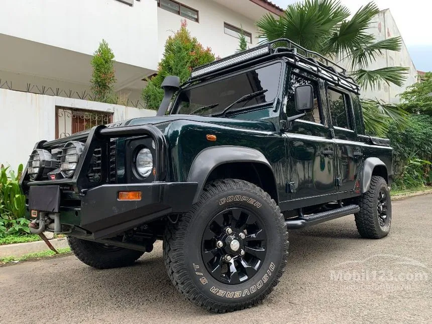 2013 Land Rover Defender 110 SUV