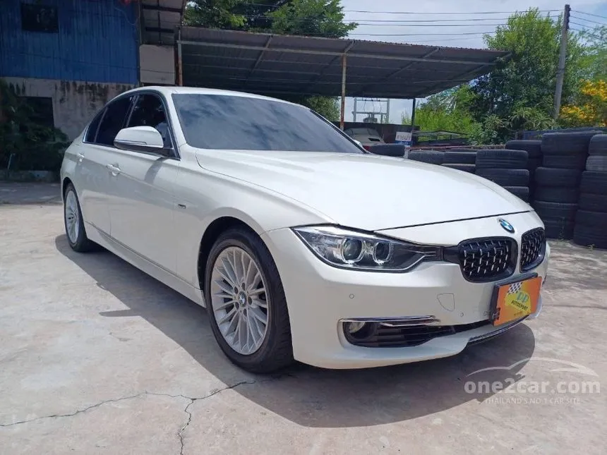 2014 BMW 320d Luxury Sedan