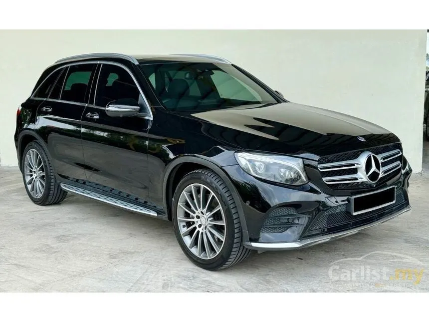 2016 Mercedes-Benz GLC250 4MATIC AMG Line SUV