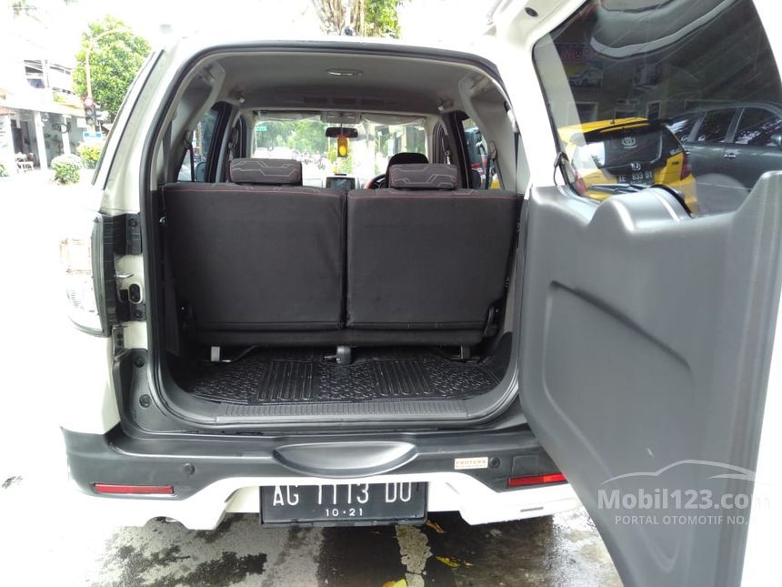 Jual Mobil Toyota Rush 2016 TRD Sportivo Ultimo 1.5 di Jawa Timur 