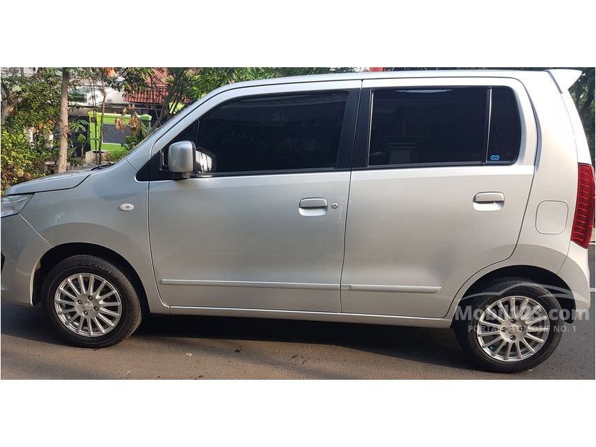 Jual Mobil  Suzuki  Karimun  Wagon  R 2014 GS Wagon  R 1 0 di 