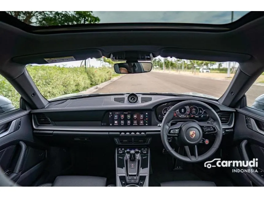 2025 Porsche 911 Carrera Coupe