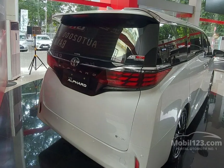 2024 Toyota Alphard HEV (Premium Color) MPV