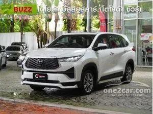 2025 Toyota INNOVA 2.0 Zenix HEV Premium Wagon