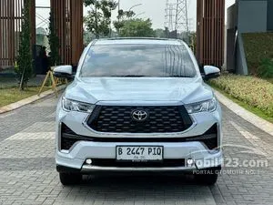 2025 Toyota Kijang Innova Zenix 2.0 Q HV TSS Modellista (Premium Color) MPV