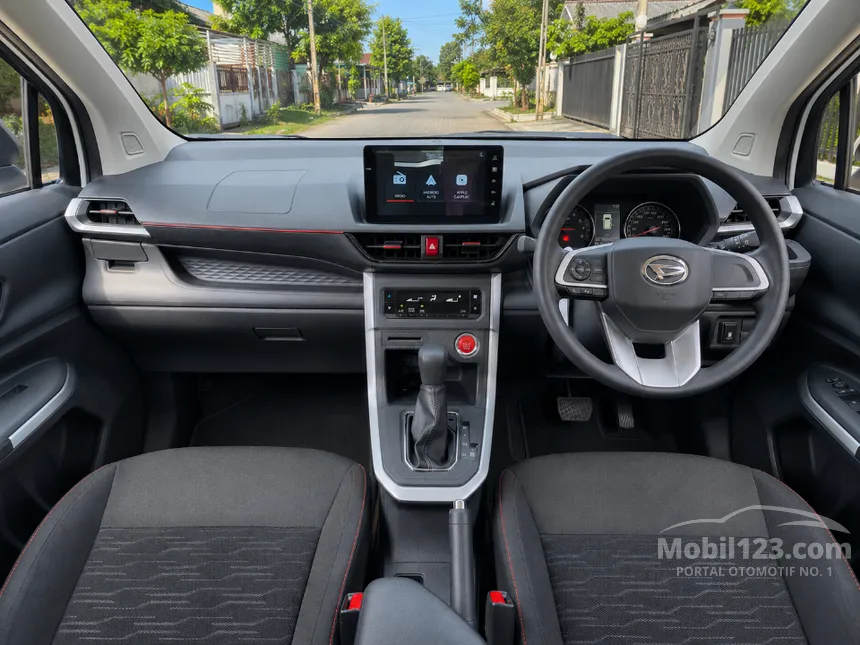 2023 Daihatsu Xenia R MPV