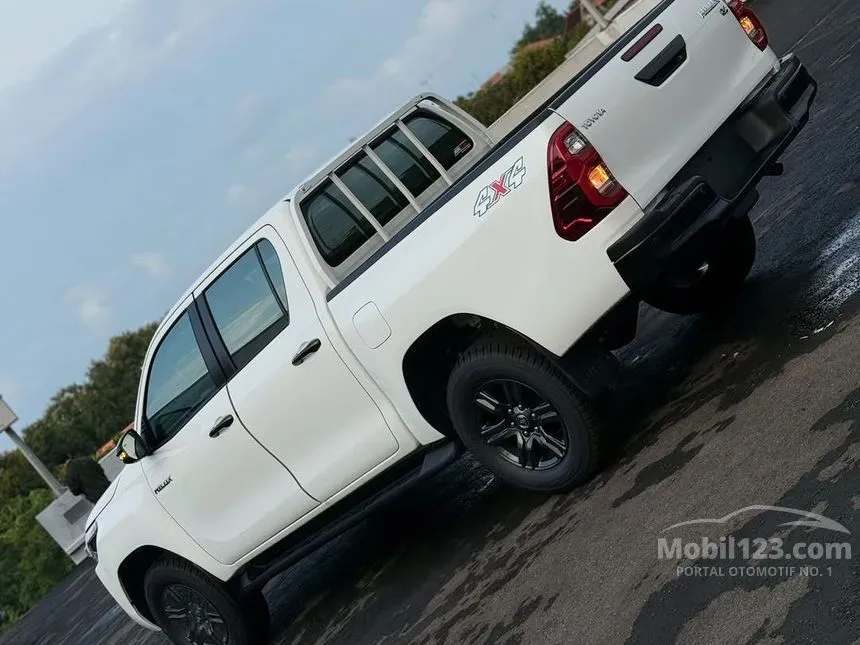 2026 Toyota Hilux V Double Cab 4X4 Pickup