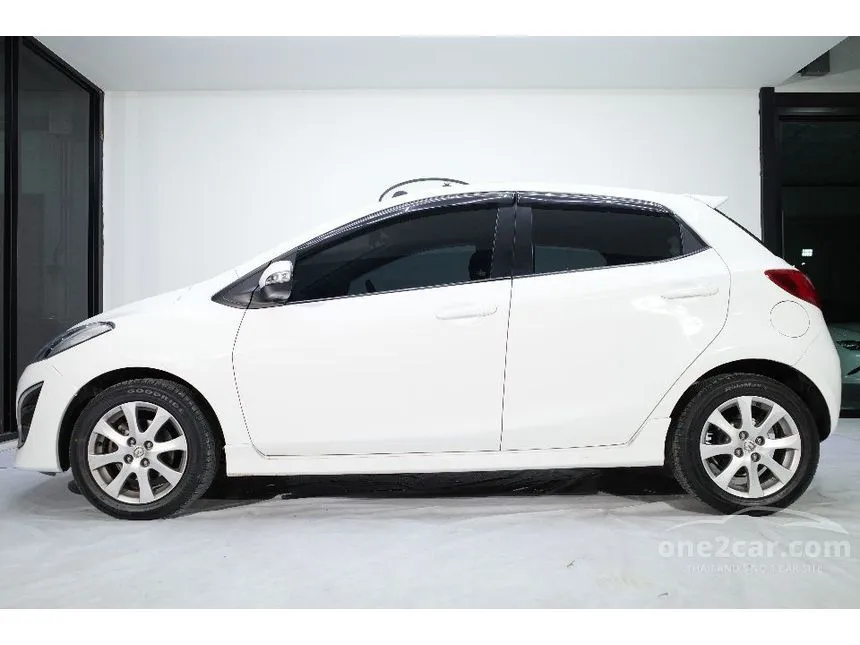 2014 Mazda 2 Sports Groove Hatchback