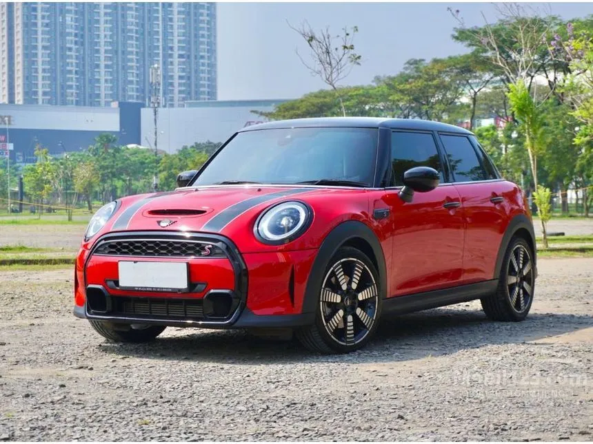2023 MINI Cooper S 5 Door Hatchback