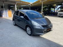 2011 Honda Jazz 1.5 (ปี 08-14) V i-VTEC Hatchback AT