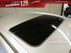 2022 Toyota CAMRY 2.5 HEV Premium Sedan