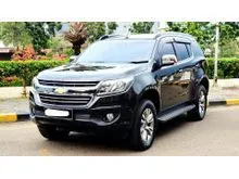 2017 Chevrolet Trailblazer 2.5 LTZ SUV hitam km 36 ribuan pajak panjang 1 tahun cash kredit bisa dibantu ktp daerah juga bisa