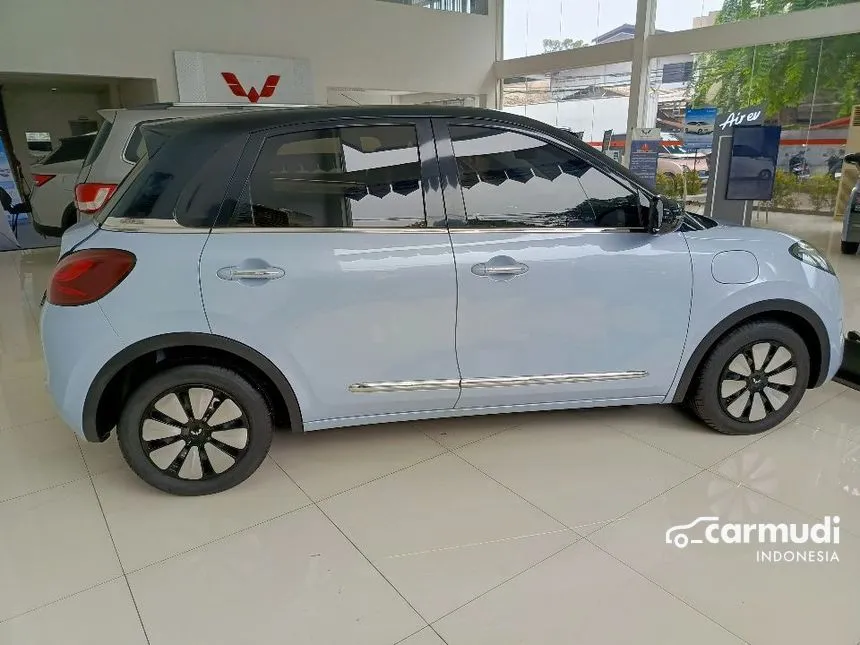 2024 Wuling Binguo EV Premium Range Hatchback