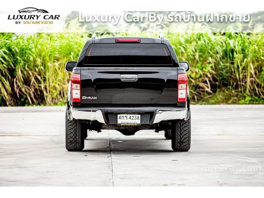 2015 Isuzu D-MAX Vcross Z Cab-4 Pickup