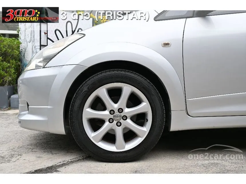2004 Toyota WISH S Wagon