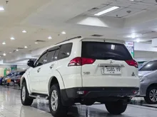 2013 Mitsubishi Pajero Sport 2.5 Dakar 4x2 SUV