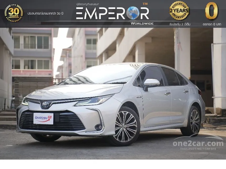 Toyota corolla hybrid sedan shop 2020