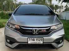 2017 Honda Jazz 1.5 (ปี 14-18) RS i-VTEC Hatchback AT