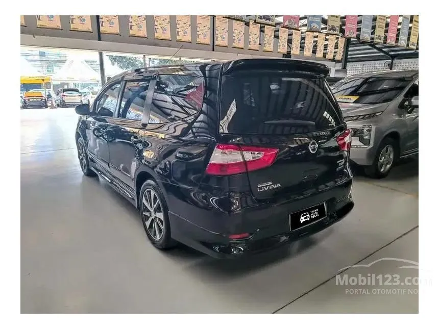 2017 Nissan Grand Livina XV MPV