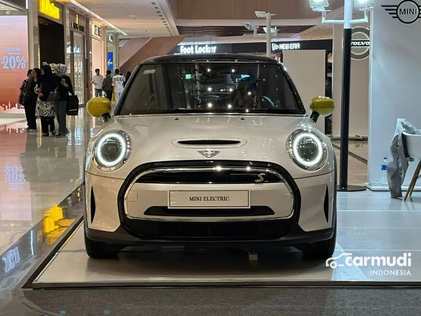 2024 MINI Cooper S Electric Level 3 Hatchback