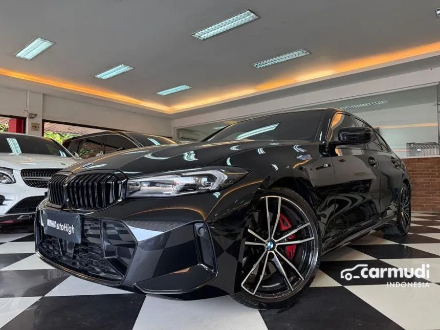 2023 BMW 330i M Sport Pro Sedan