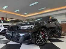 2023 BMW 330i 2.0 M Sport Pro Sedan [Km15.000] Nik2023 Black On Black Sunroof Speedo Digital ATPM Wrnty5Thn #AUTOHIGH #BEST DEAL