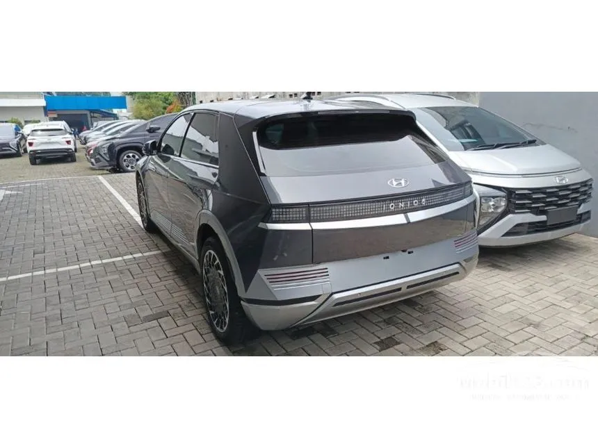 2025 Hyundai IONIQ 5 Signature Long Range SUV