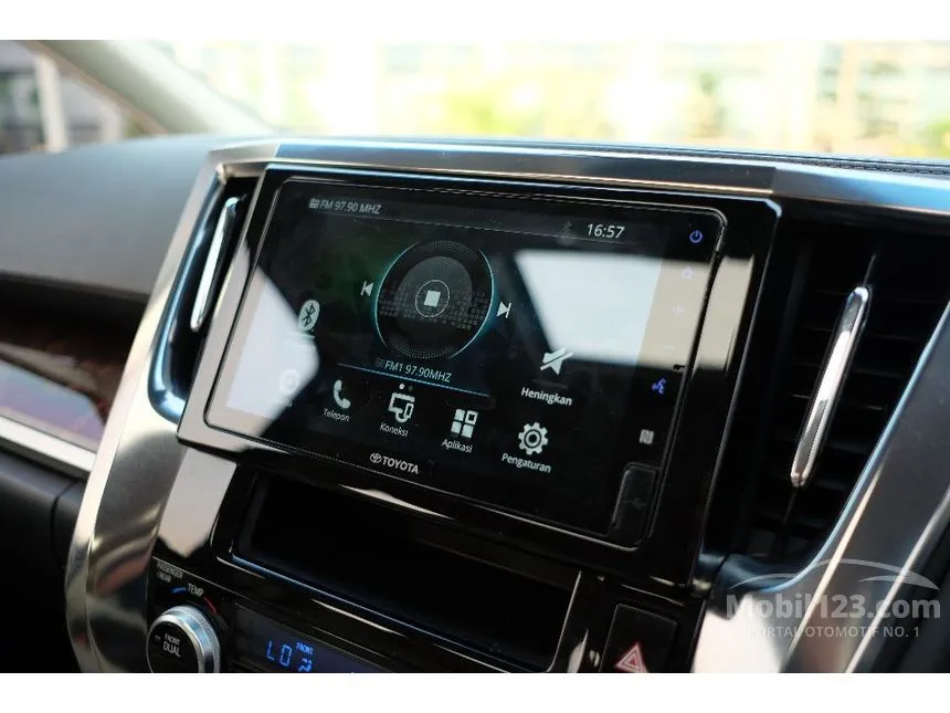 2021 Toyota Alphard G MPV
