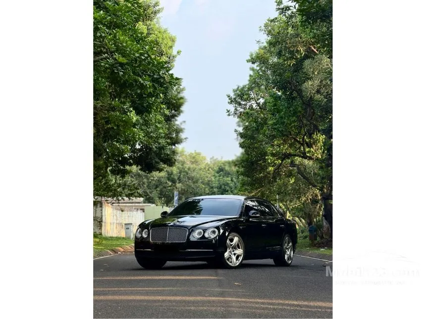 2014 Bentley Continental GT W12 Coupe