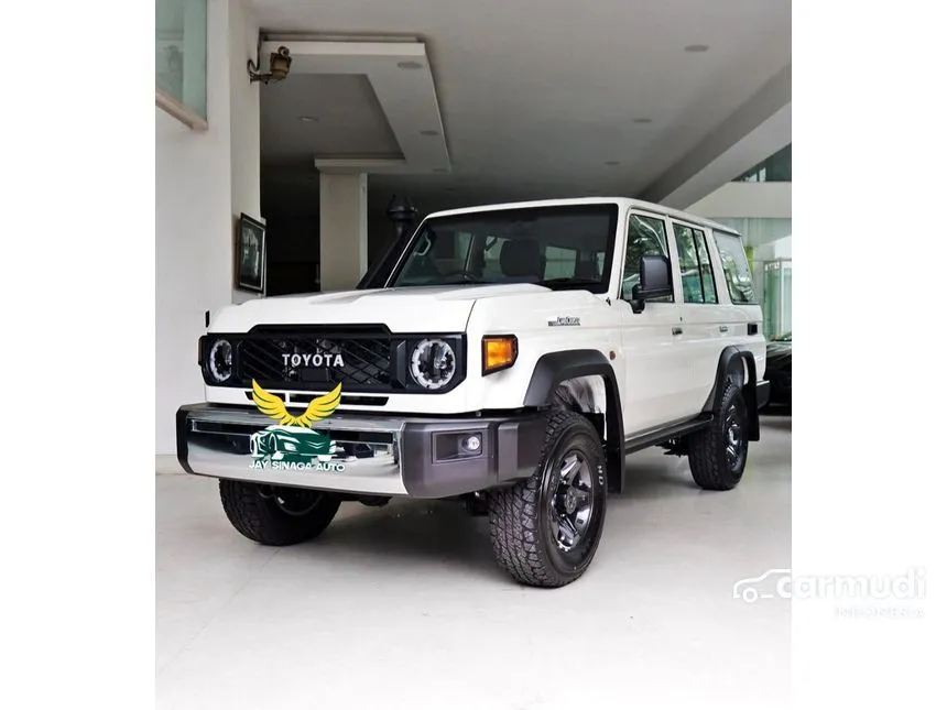 2024 Toyota Land Cruiser 70 LX SUV