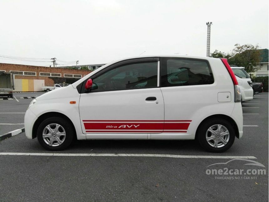 Daihatsu mira 2011