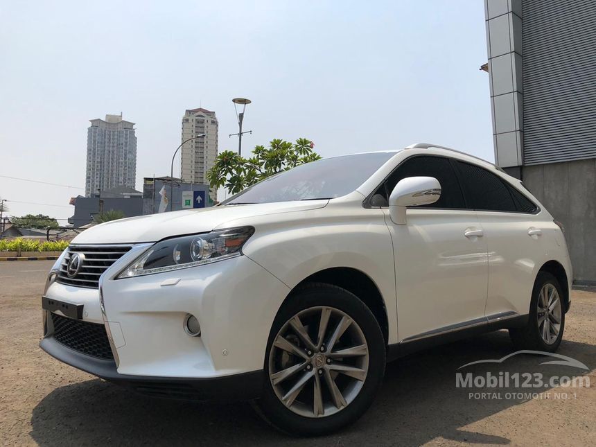 Lexus rx al10