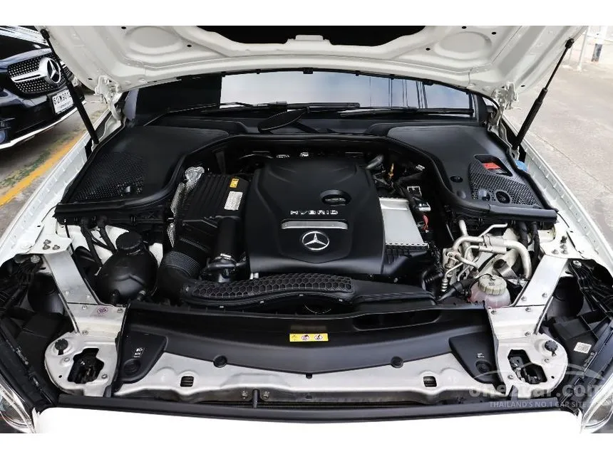 2020 Mercedes-Benz E350 e AMG Dynamic Sedan