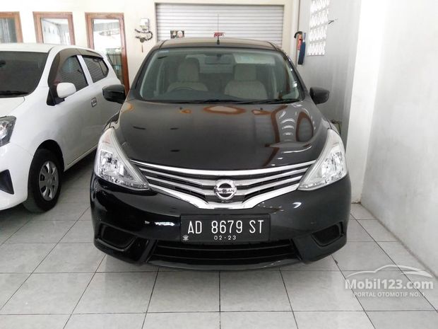 Nissan Grand  Livina  Mobil  bekas  dijual  di Indonesia Dari 