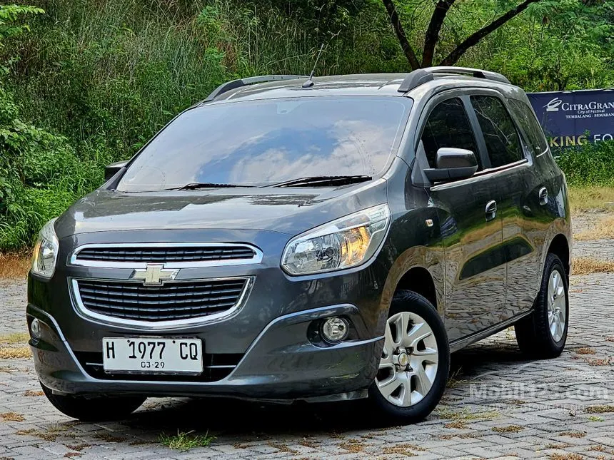 Jual Mobil Chevrolet Spin 2014 LTZ 1.5 di Jawa Tengah Manual SUV Abu