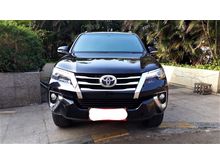 2017 Toyota Fortuner 2.4 VRZ SUV hitam kredit dp 97 jt saja