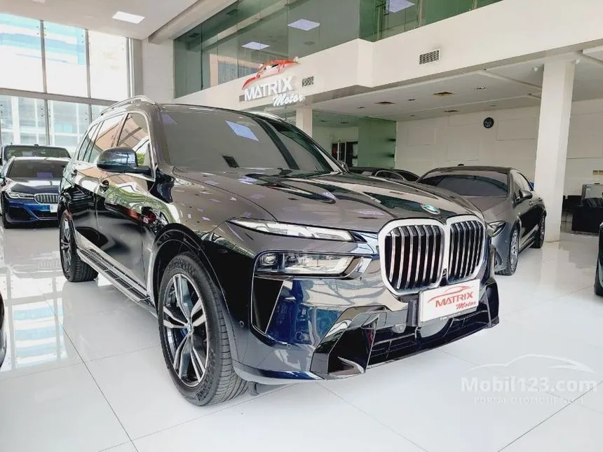 Jual Mobil BMW X7 2023 xDrive40i M Sport 3.0 di DKI Jakarta Automatic ...