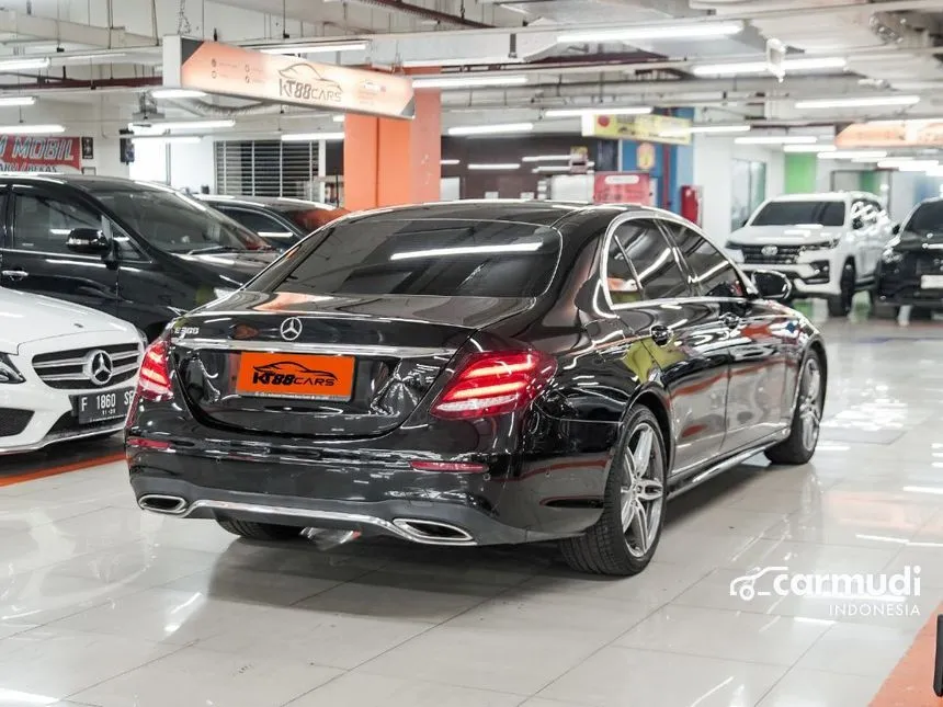 2017 Mercedes-Benz E300 AMG Line Sedan