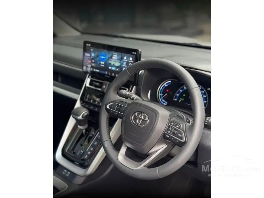 2026 Toyota Kijang Innova Zenix Q HV TSS ( Premium Color) MPV