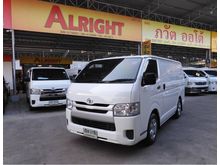 2015 Toyota Hiace 3.0 ตัวเตี้ย (ปี 05-16) D4D Van MT
