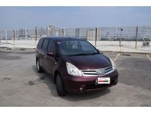 2011 Nissan Grand Livina 1.5 XV MPV Automatic Merah - 1